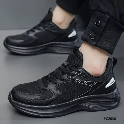 Daily Walker casual shoes